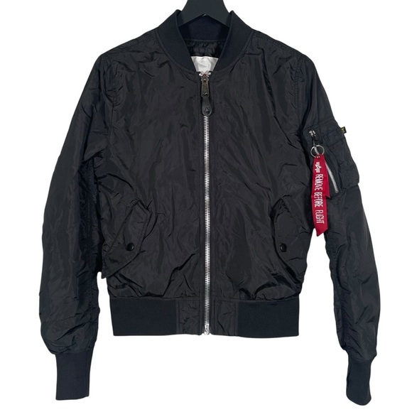 Alpha Industries Size XS Reversible MA-1 Bomber Jacket in Black - Picture 3 of 11